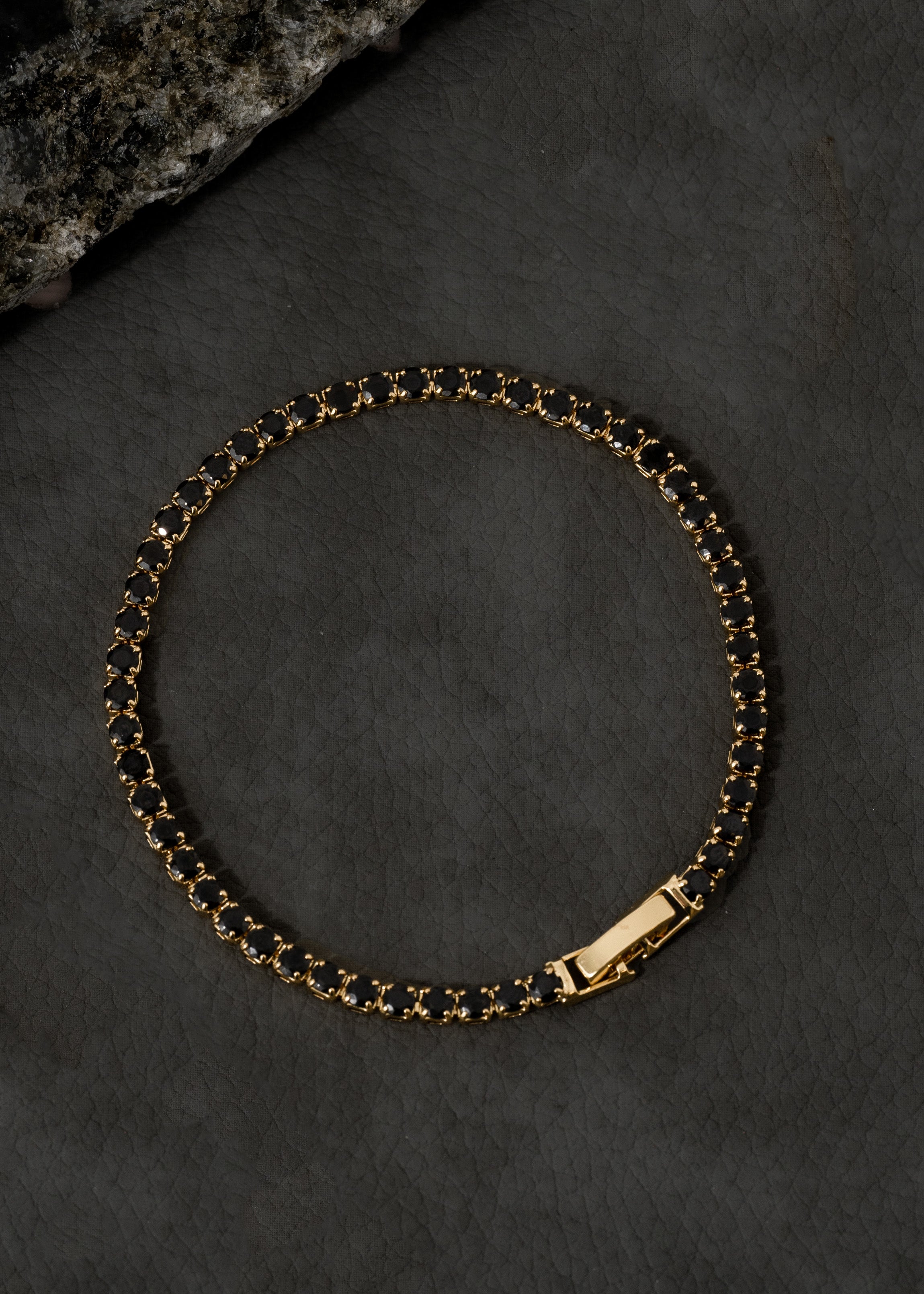 Pulsera Circonias Negra